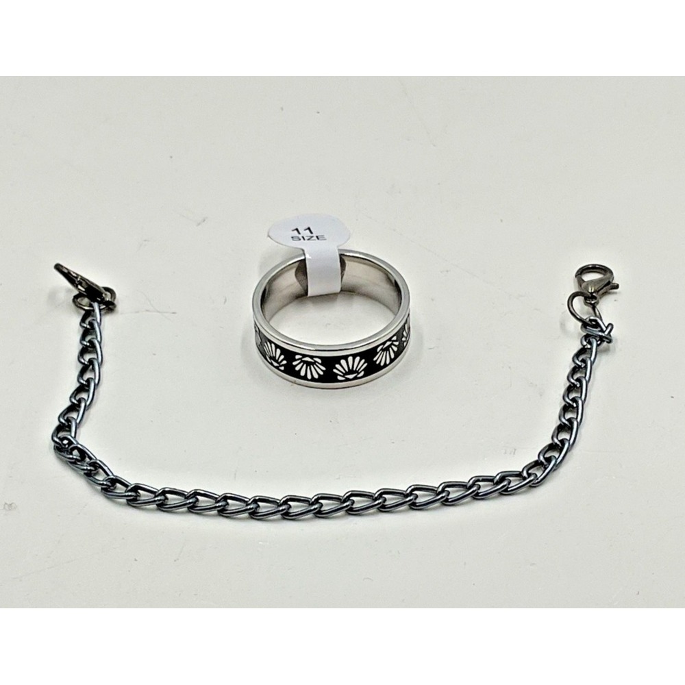 Men's Size 11 Band Ring Silver Black Floral Pattern w/ Gunmetal Chain